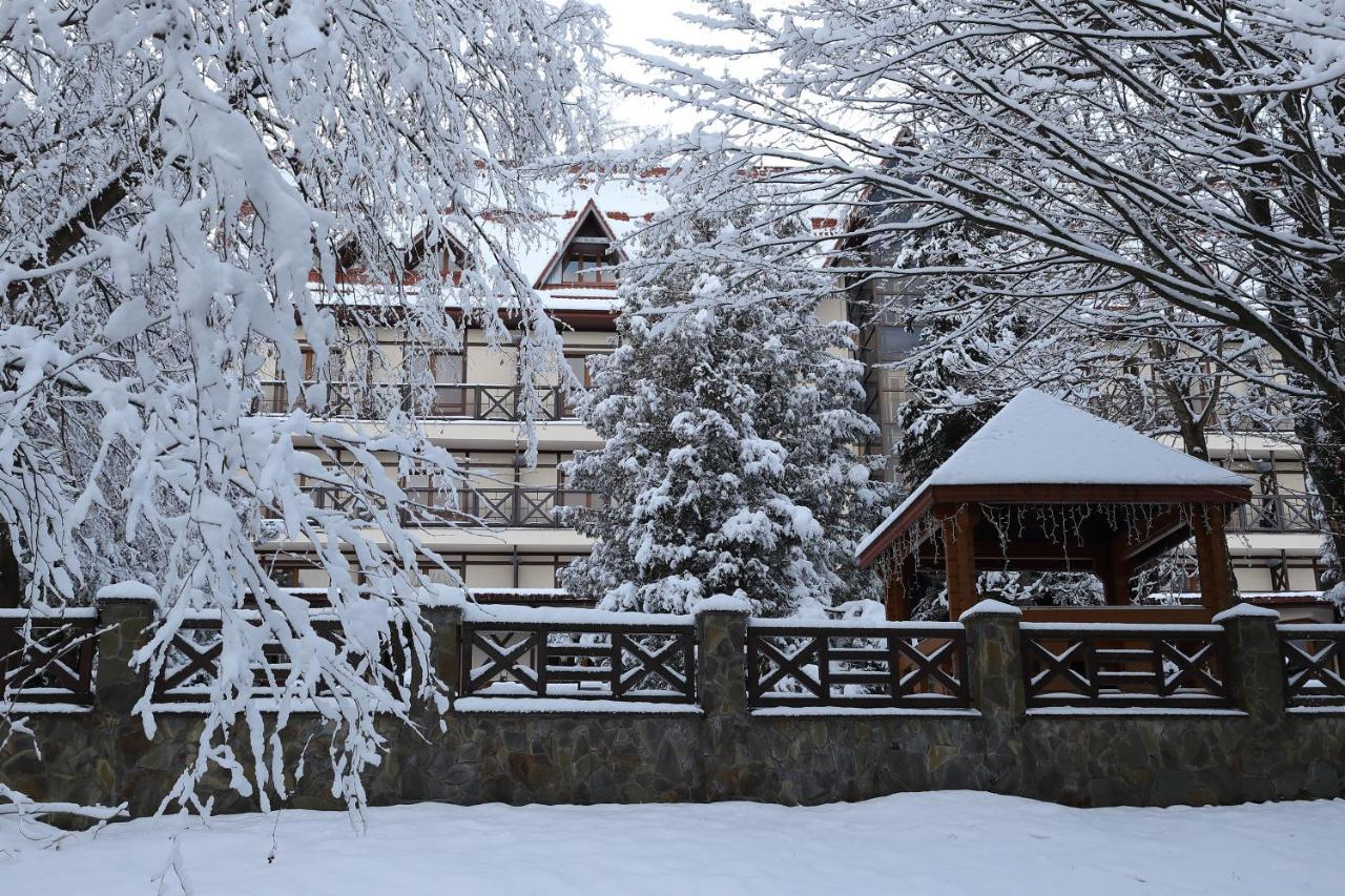 Hotel Edelweiss Jaremtsche Exterior foto